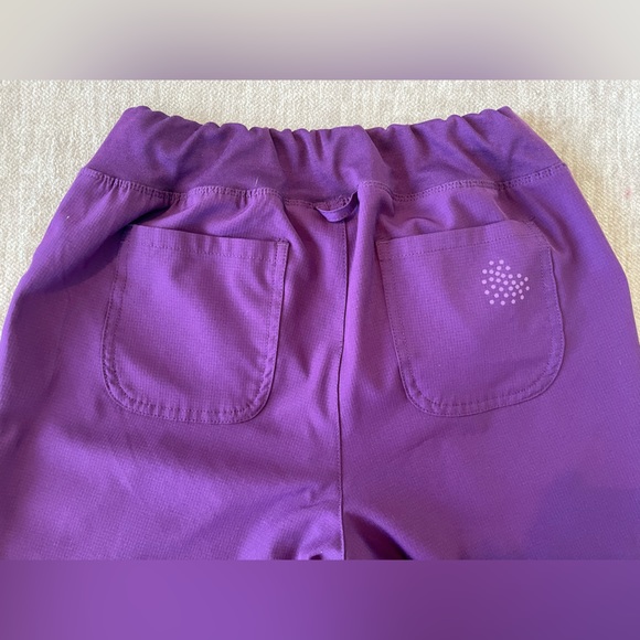 Heartsoul Jogger Scrubs Small/Tall - Picture 6 of 12